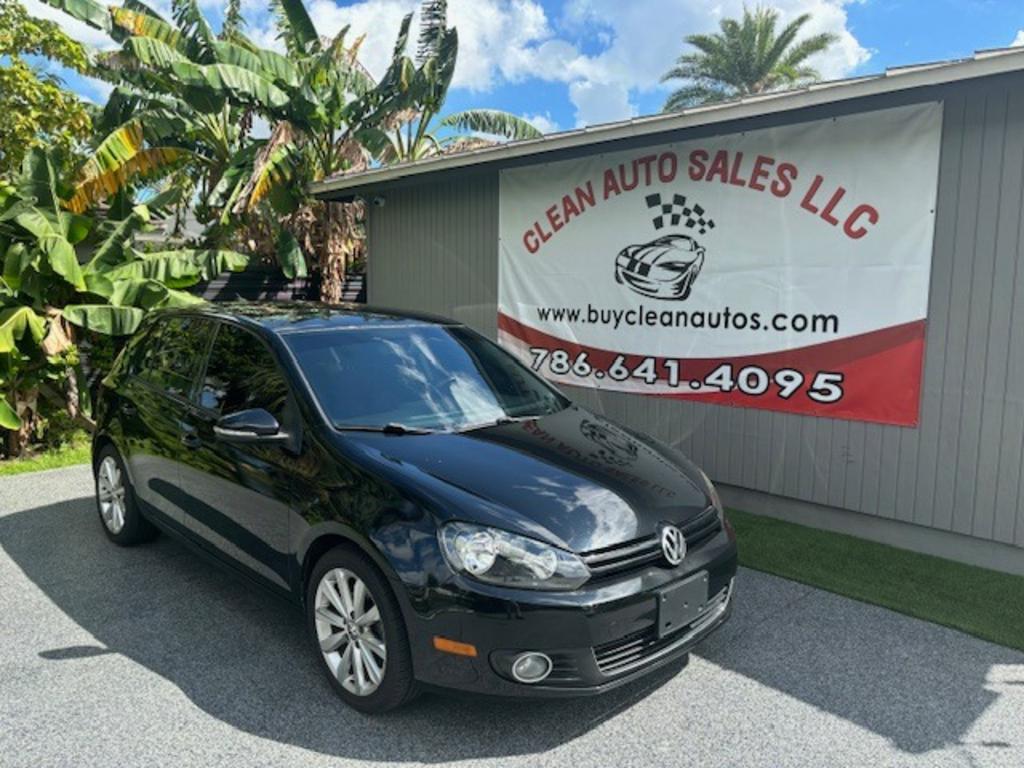 2013 Volkswagen Golf TDI's photo