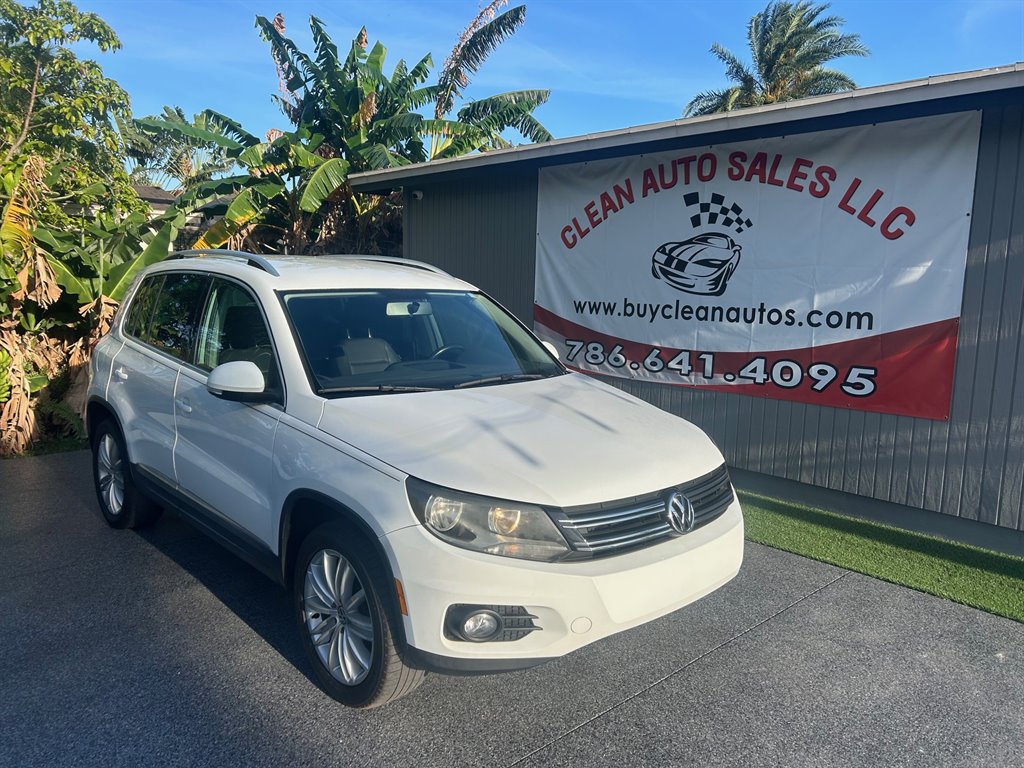 2014 Volkswagen Tiguan SEL's photo